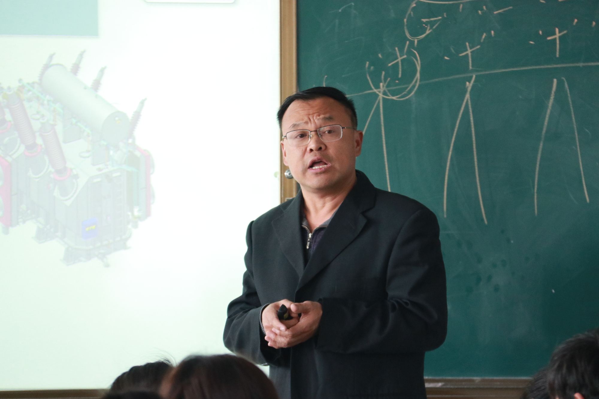殷乔民.JPG